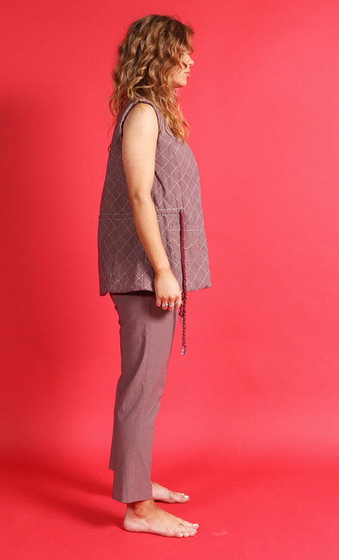 24/7 Quilted Vest - Blood Rose
